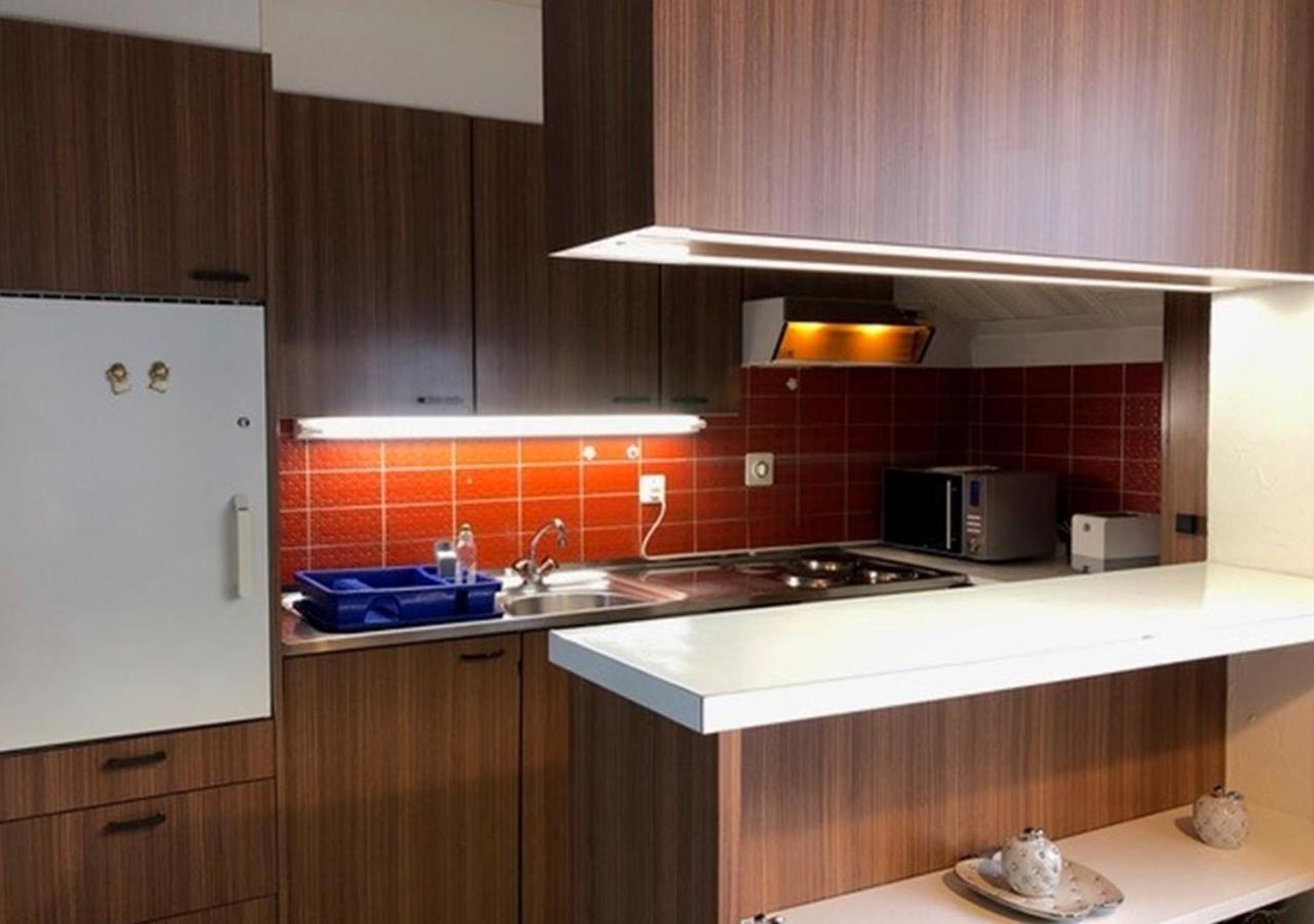 Appartementhaus Quadern Valens Ngoại thất bức ảnh